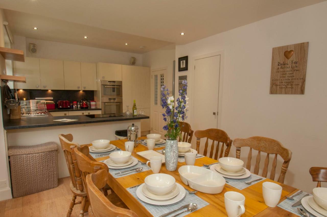 Viewfield Gardens West End 4 Bedroom House Apartment Aberdeen