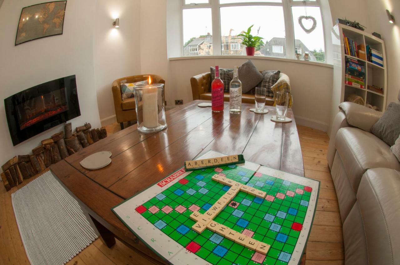 Viewfield Gardens West End 4 Bedroom House *